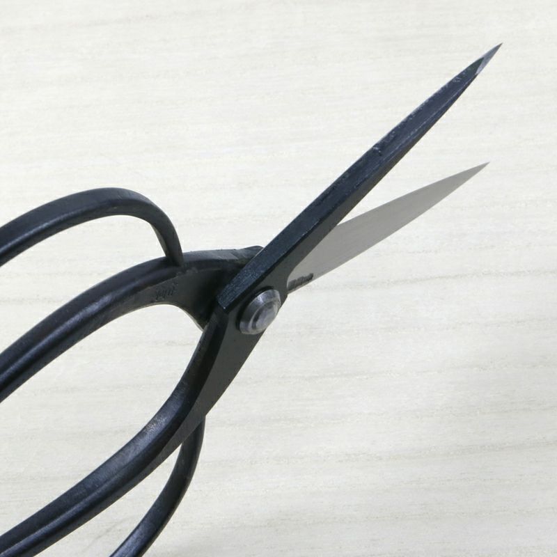 佐保 庭師型鋏 3寸5分刃 青紙鋼 カシメ止め 総手造り鍛造品 拡大