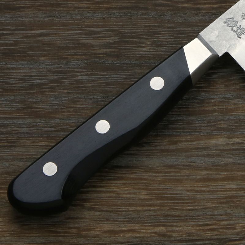 ペティナイフ 両刃 135mm 青紙鋼割込 梨地槌目仕上げ 斜め口金付