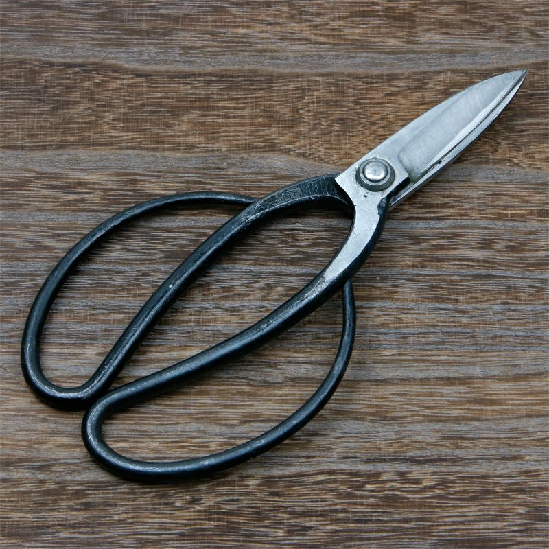 佐保 植木屋鋏 名古屋型 2寸8分刃 青紙鋼 カシメ止め 総手造り鍛造品 全体