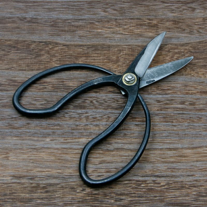 佐保 大久保鋏 3寸刃 青紙鋼 ネジ止め 総手造り鍛造品 開き