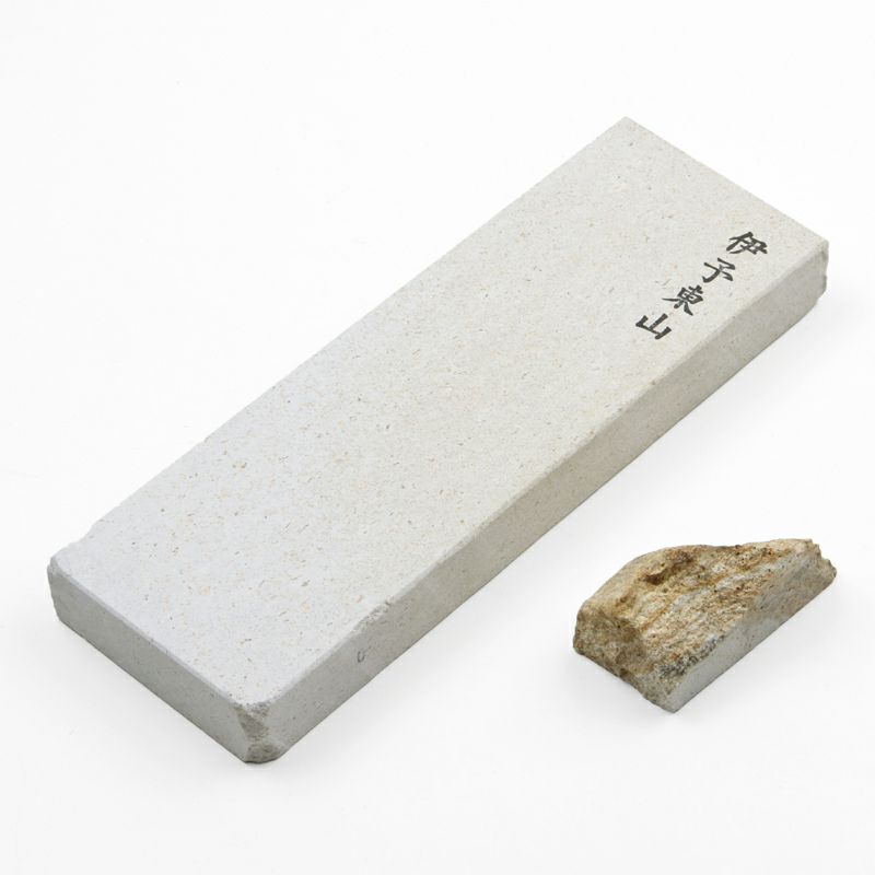 愛媛天然砥石 伊予東山2 中仕上げ用砥石 全体