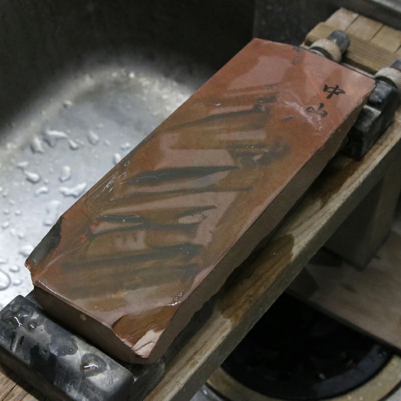 京都 天然砥石 中山 赤ピン1 仕上げ砥石 砥ぎ汁