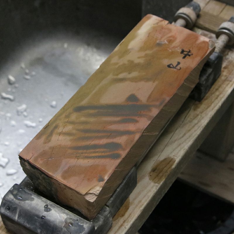 京都 天然砥石 中山 赤ピン4 仕上げ砥石 砥ぎ汁