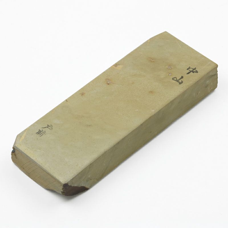 京都 天然砥石 中山 戸前4 仕上げ砥石 正面