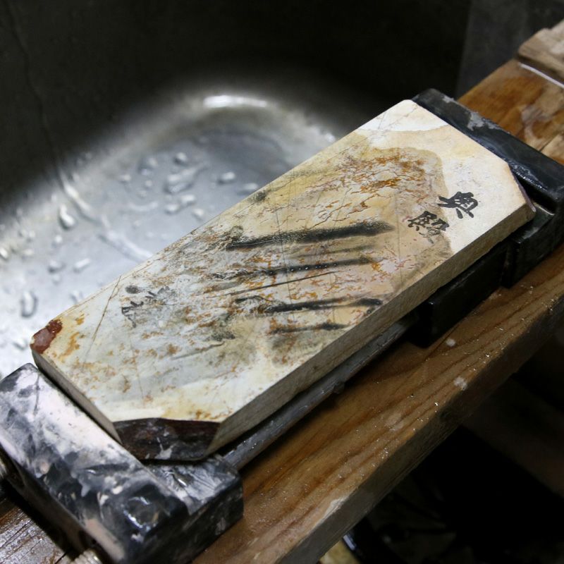京都 天然砥石 奥殿 巣板5 京都 天然砥石 奥殿 巣板5 仕上げ砥石 砥ぎ汁