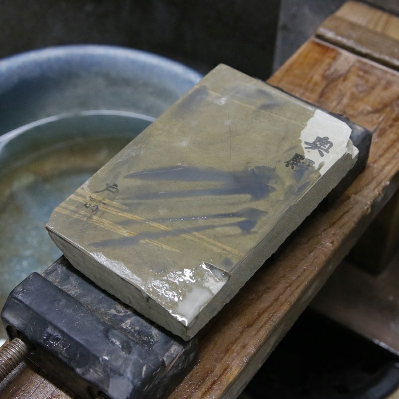 京都 天然砥石 奥殿 戸前3 砥ぎ汁
