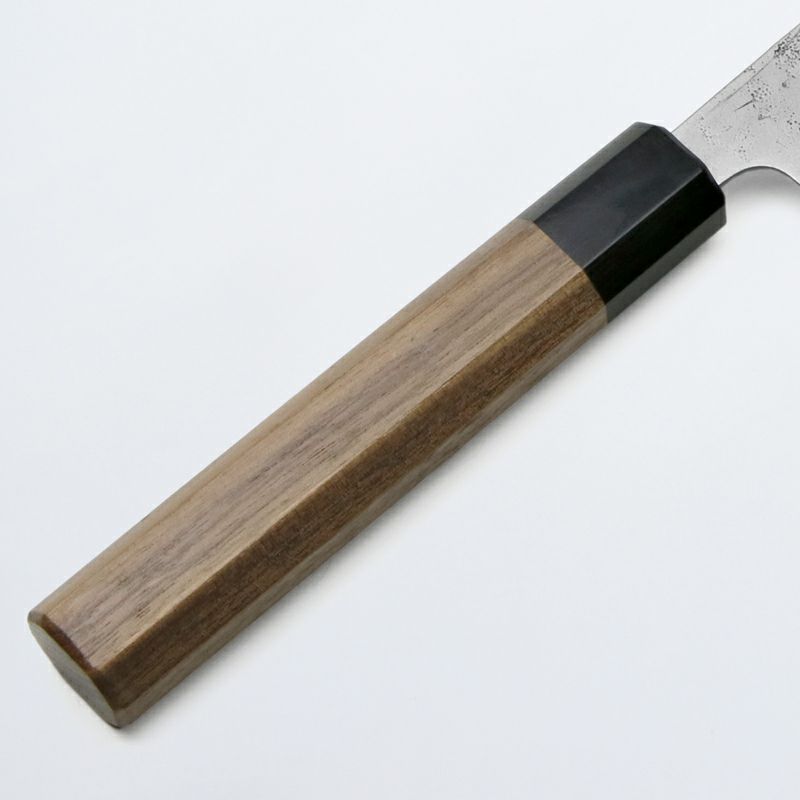 和牛刀 210mm 両刃 スウェーデン鋼 和紙地 33層ダマスカス模様 八角ウォルナット柄 柄