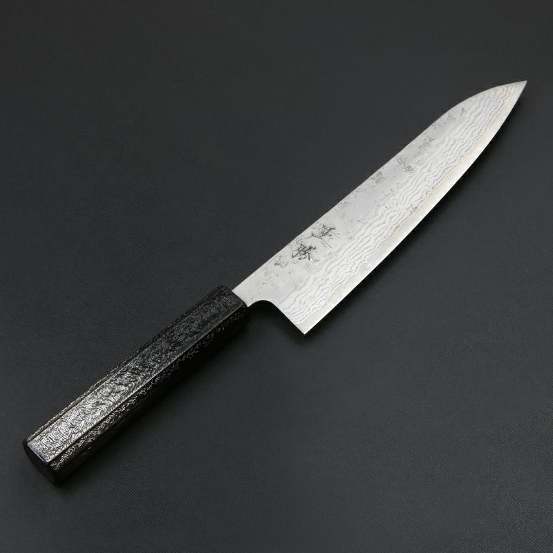 和牛刀 210mm 両刃 スウェーデン鋼 和紙地 33層ダマスカス模様 暗銀漆柄 全体