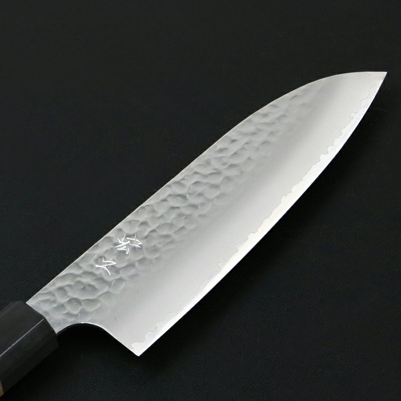 宏之作 和三徳包丁 170mm 両刃 粉末ハイス HAP40鋼 割込み ステンレス 槌目仕上げ 八角ウォルナット柄 刃