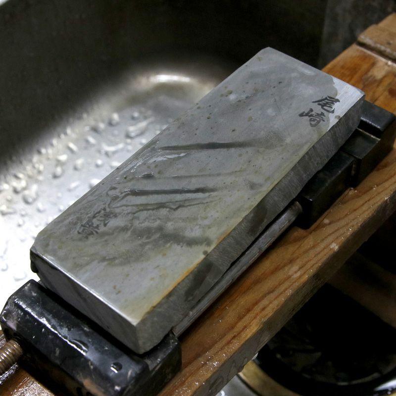 京都 天然砥石 尾崎 水浅黄2 仕上げ砥石 砥ぎ汁